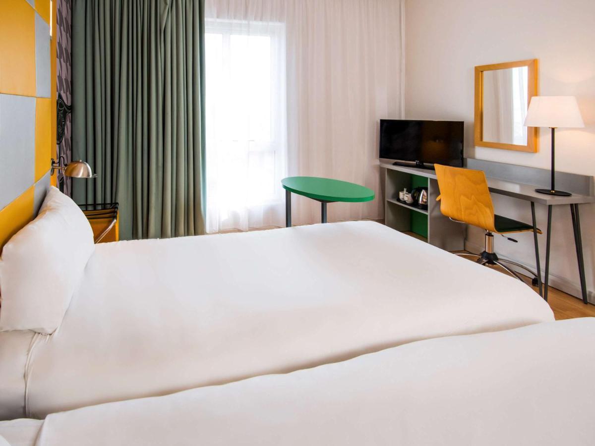 ibis Styles Haydock Otel Dış mekan fotoğraf