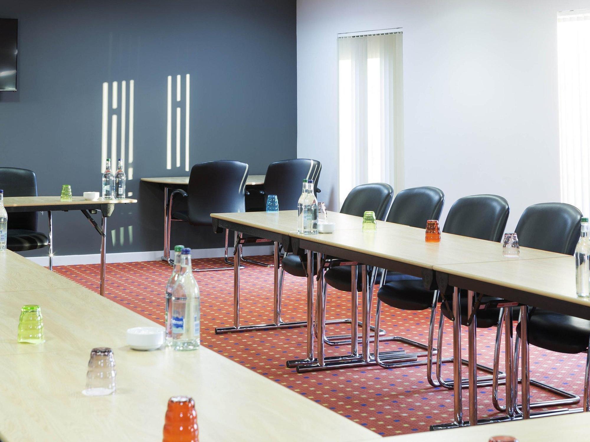 ibis Styles Haydock Otel Dış mekan fotoğraf